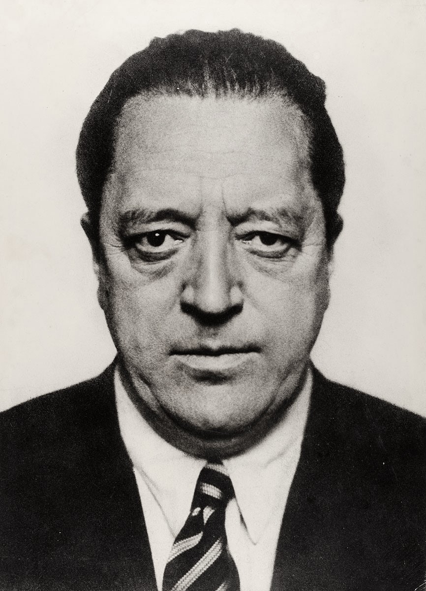 Ludwig Mies van der Rohe, photographed by Hugo Erfurth, 1934