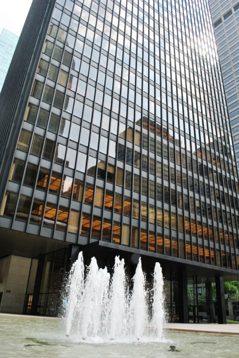 The Seagram Building, New York, designed by Ludwig Mies van der Rohe